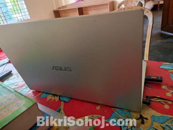 Asus D509DA Ryzen 3 3200u